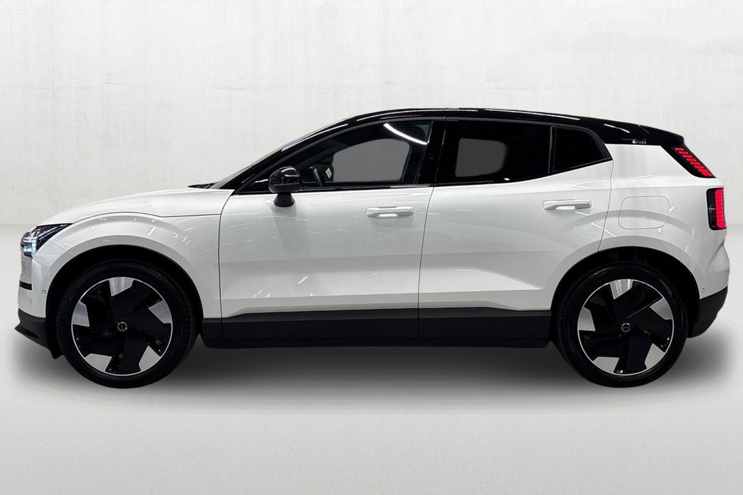 Volvo EX30 2024