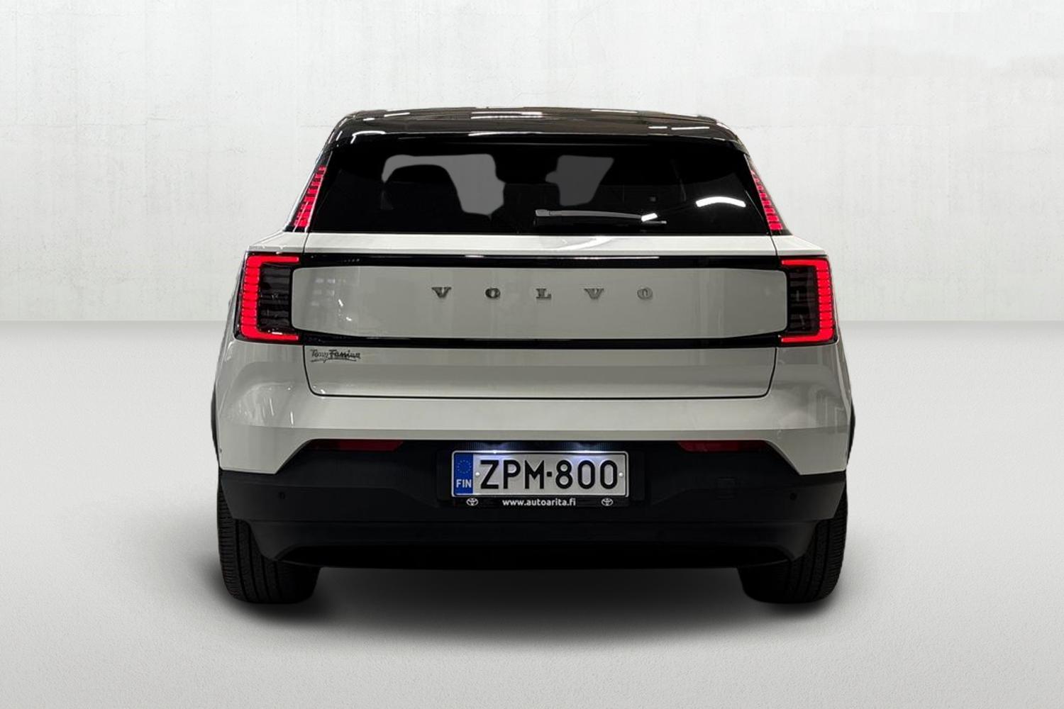 Volvo EX30 2024