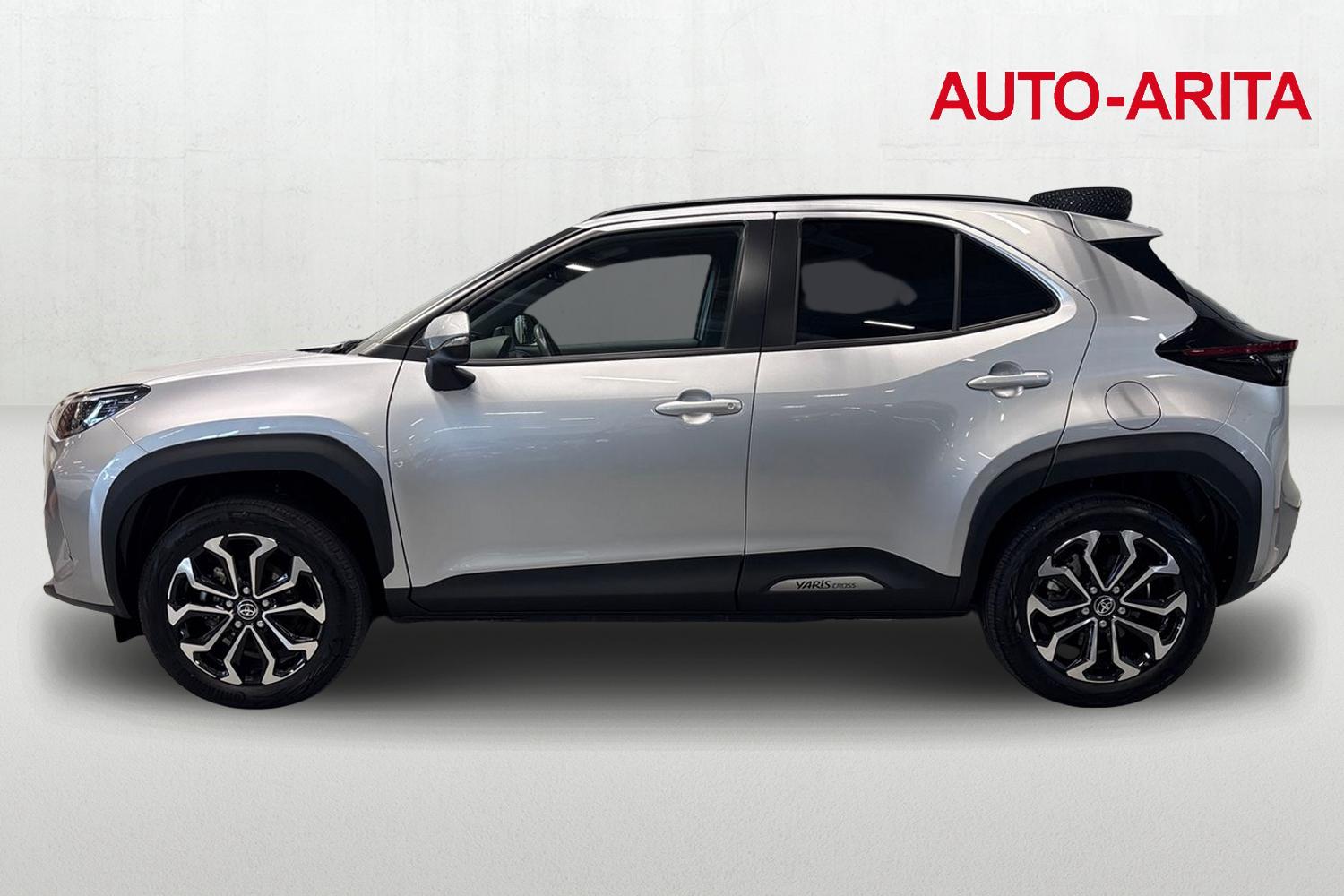 TOYOTA Yaris Cross 2025