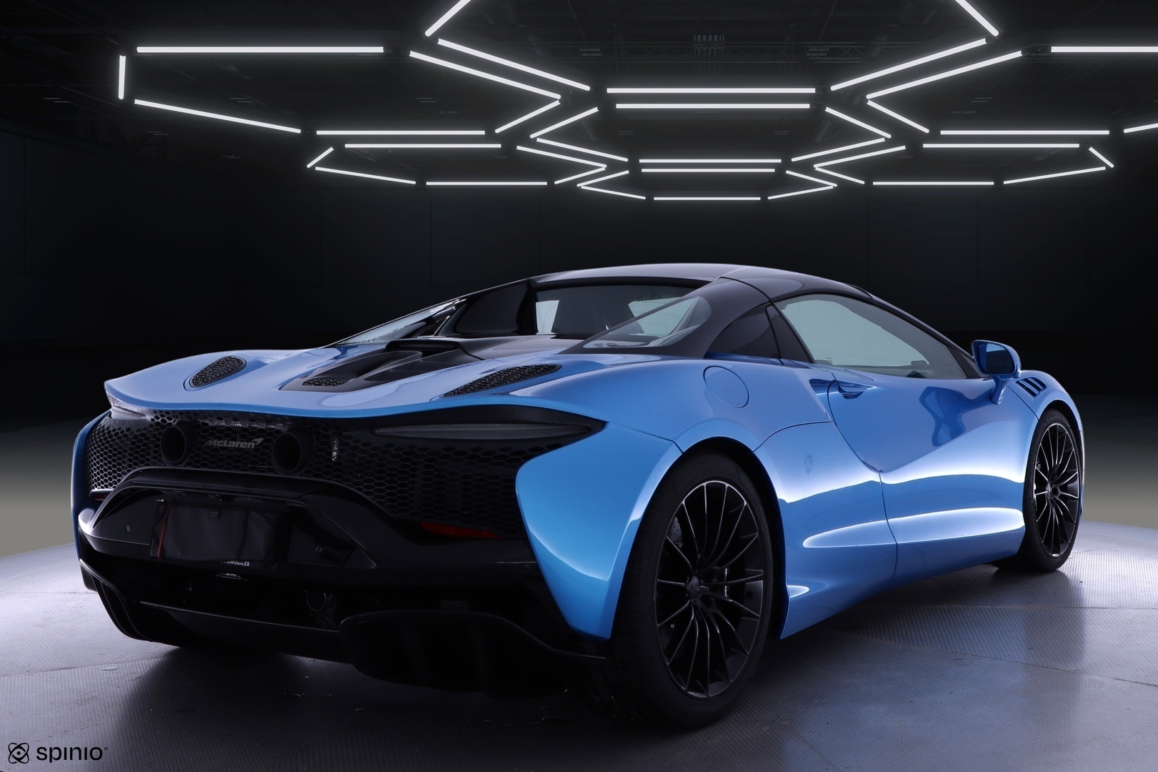 MCLAREN ARTURA 19