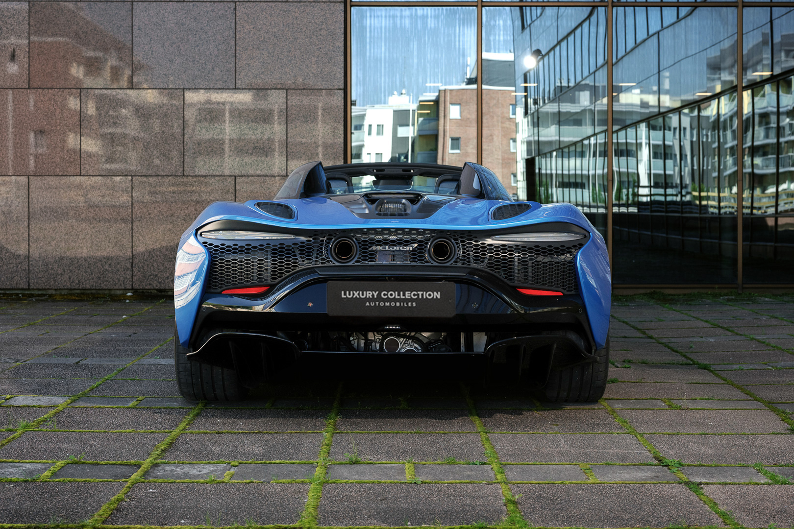 MCLAREN ARTURA 5