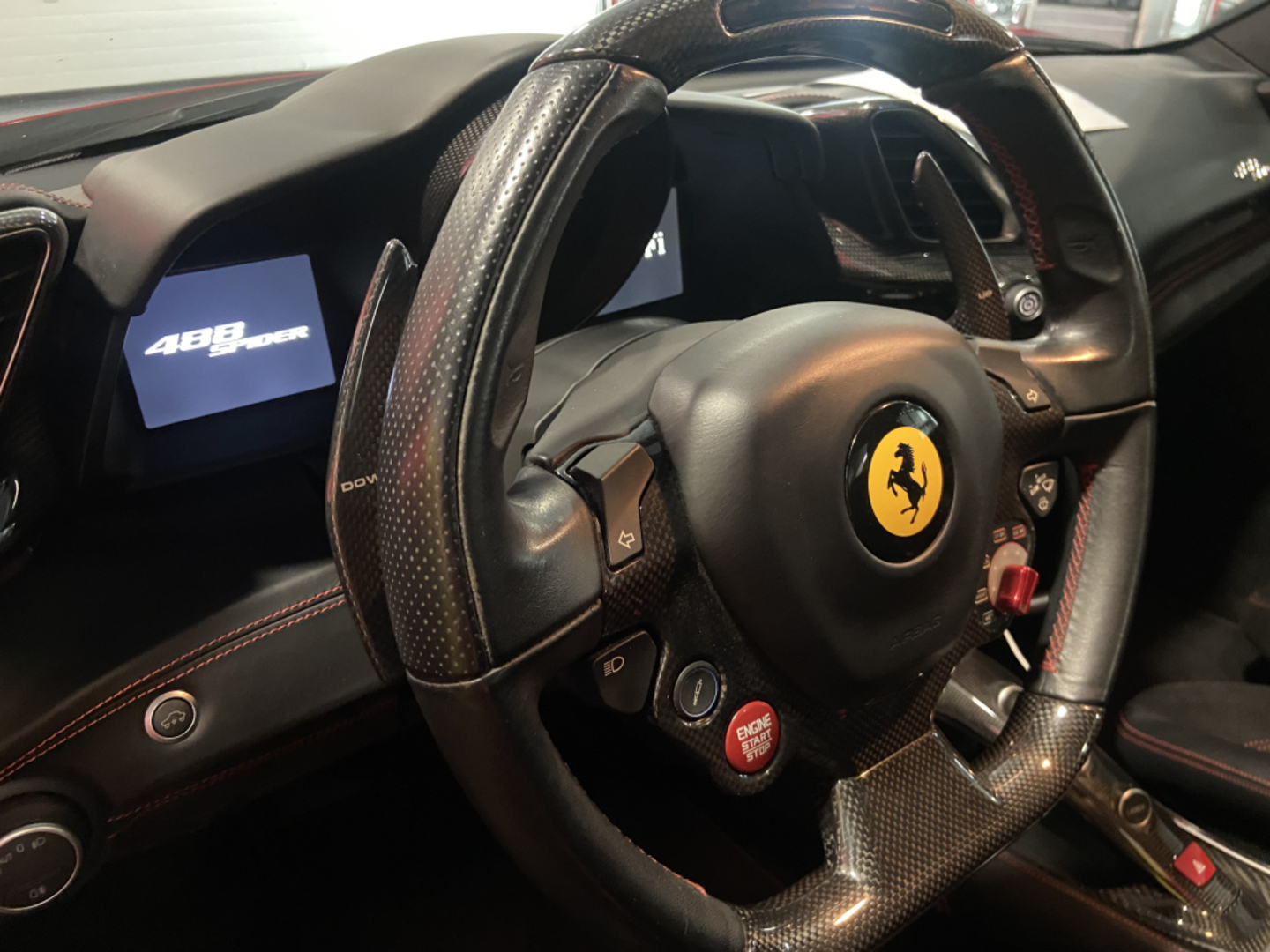 FERRARI 488 10