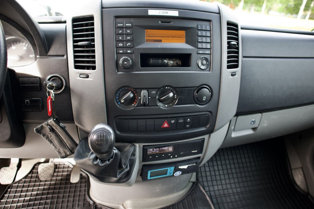 MERCEDES-BENZ Sprinter 316 CDI 11