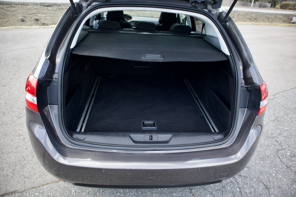 PEUGEOT 308 10