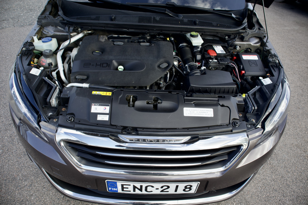 PEUGEOT 308 12
