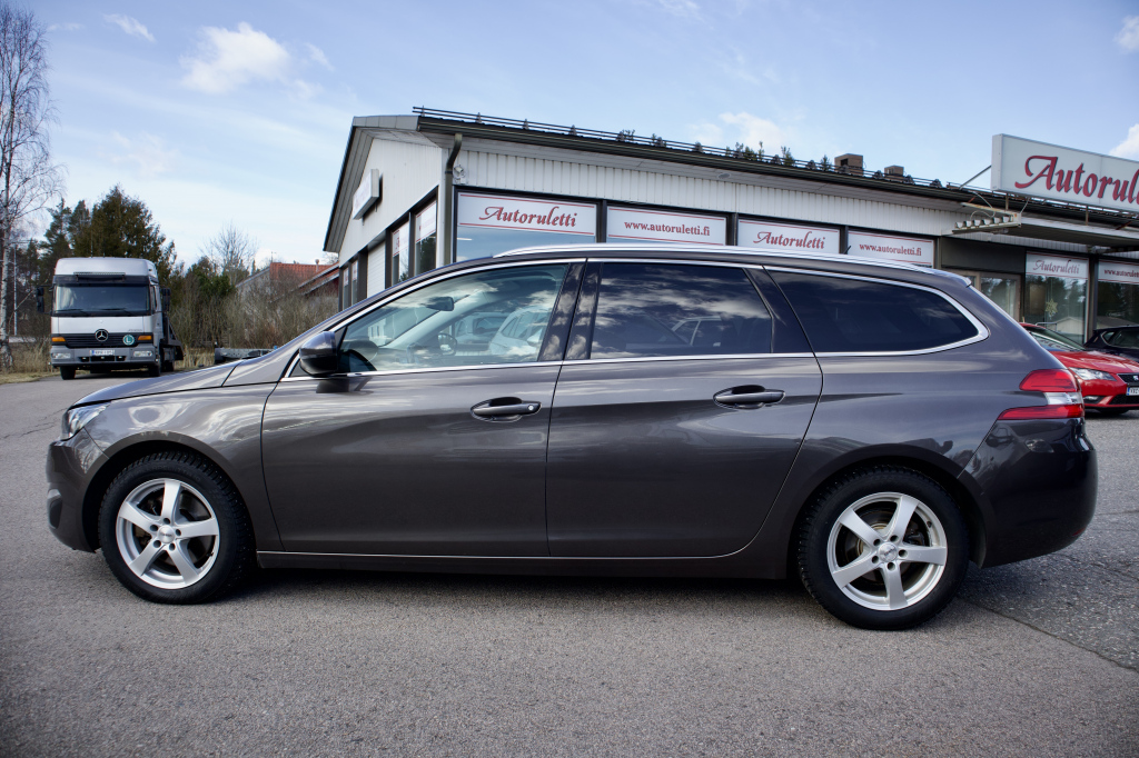 PEUGEOT 308 7