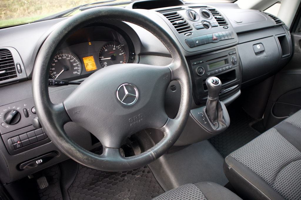 MERCEDES-BENZ Vito 10
