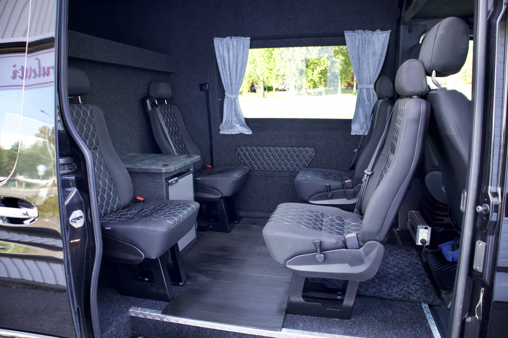 MERCEDES-BENZ Sprinter 10