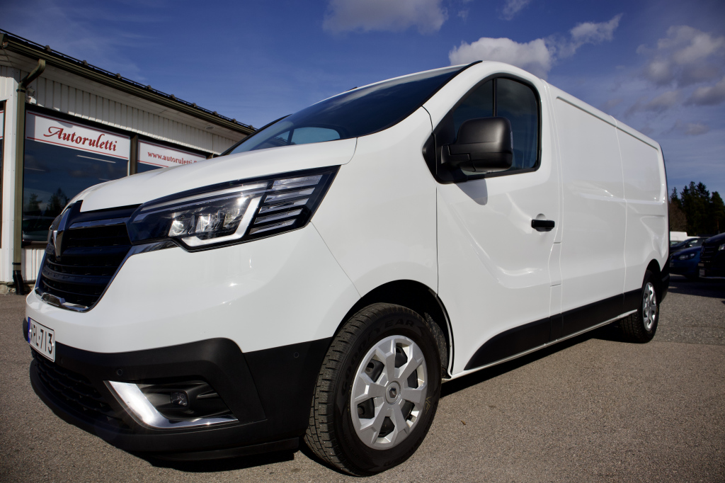 RENAULT Trafic 1