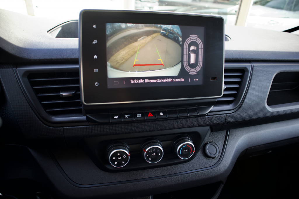 RENAULT Trafic 11