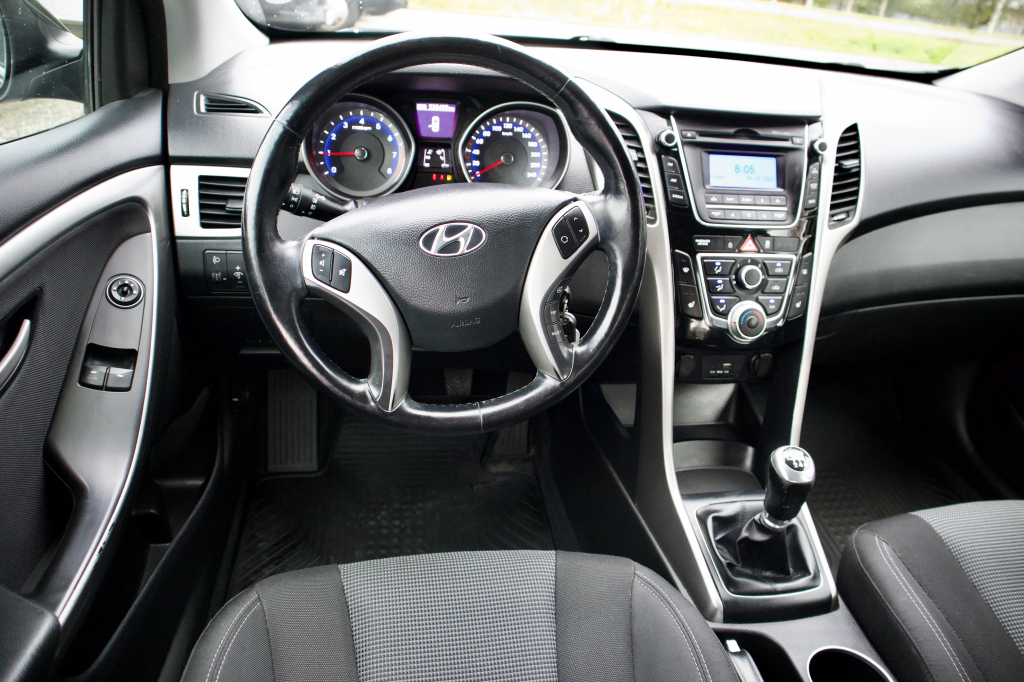 HYUNDAI i 30 11