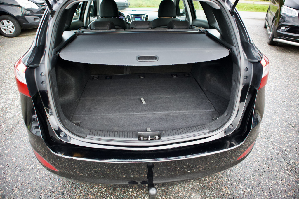 HYUNDAI i 30 12