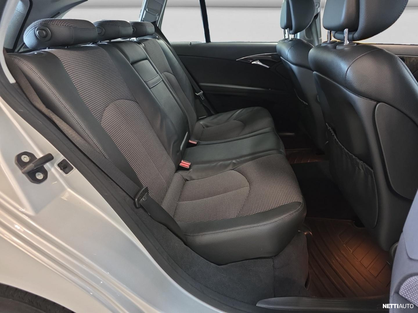 Mercedes-Benz E 2006