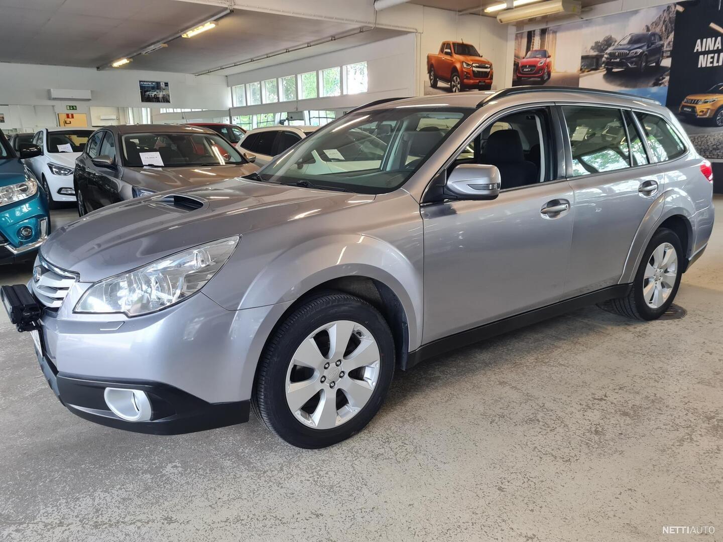 Subaru Outback 2012