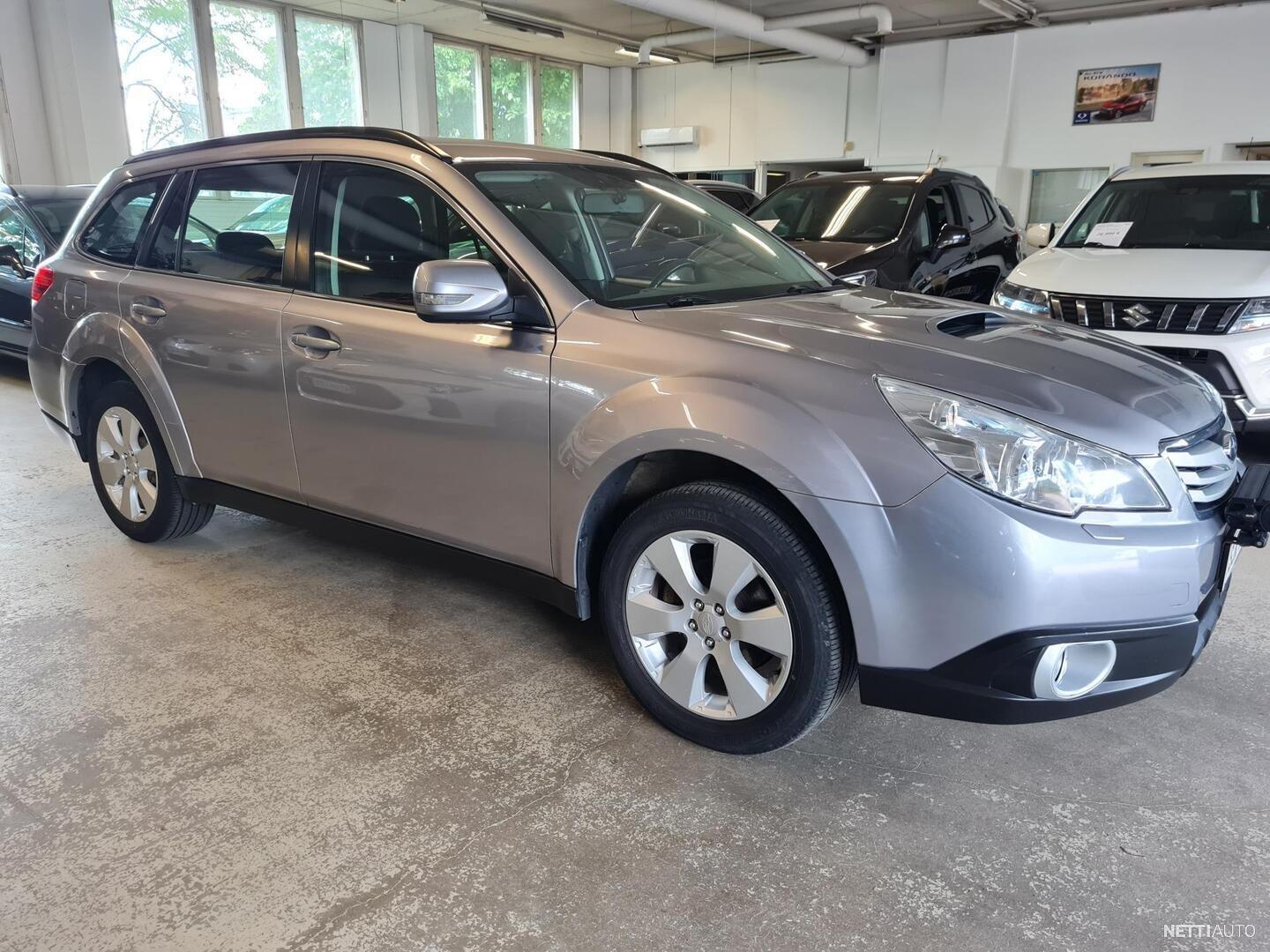Subaru Outback 2012