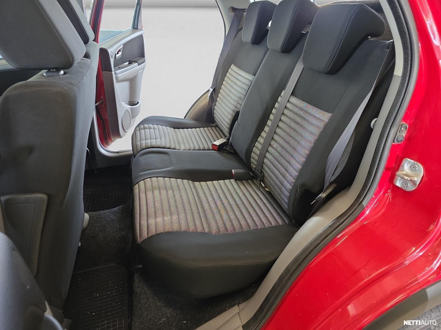 Suzuki SX4 2012