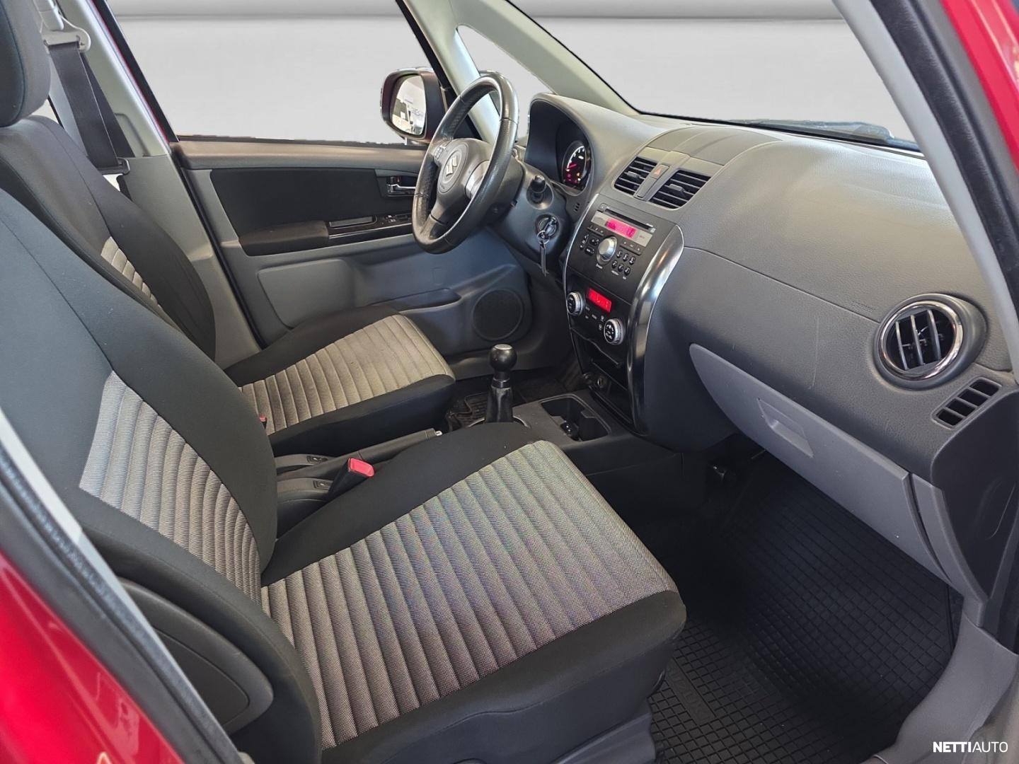 Suzuki SX4 2012