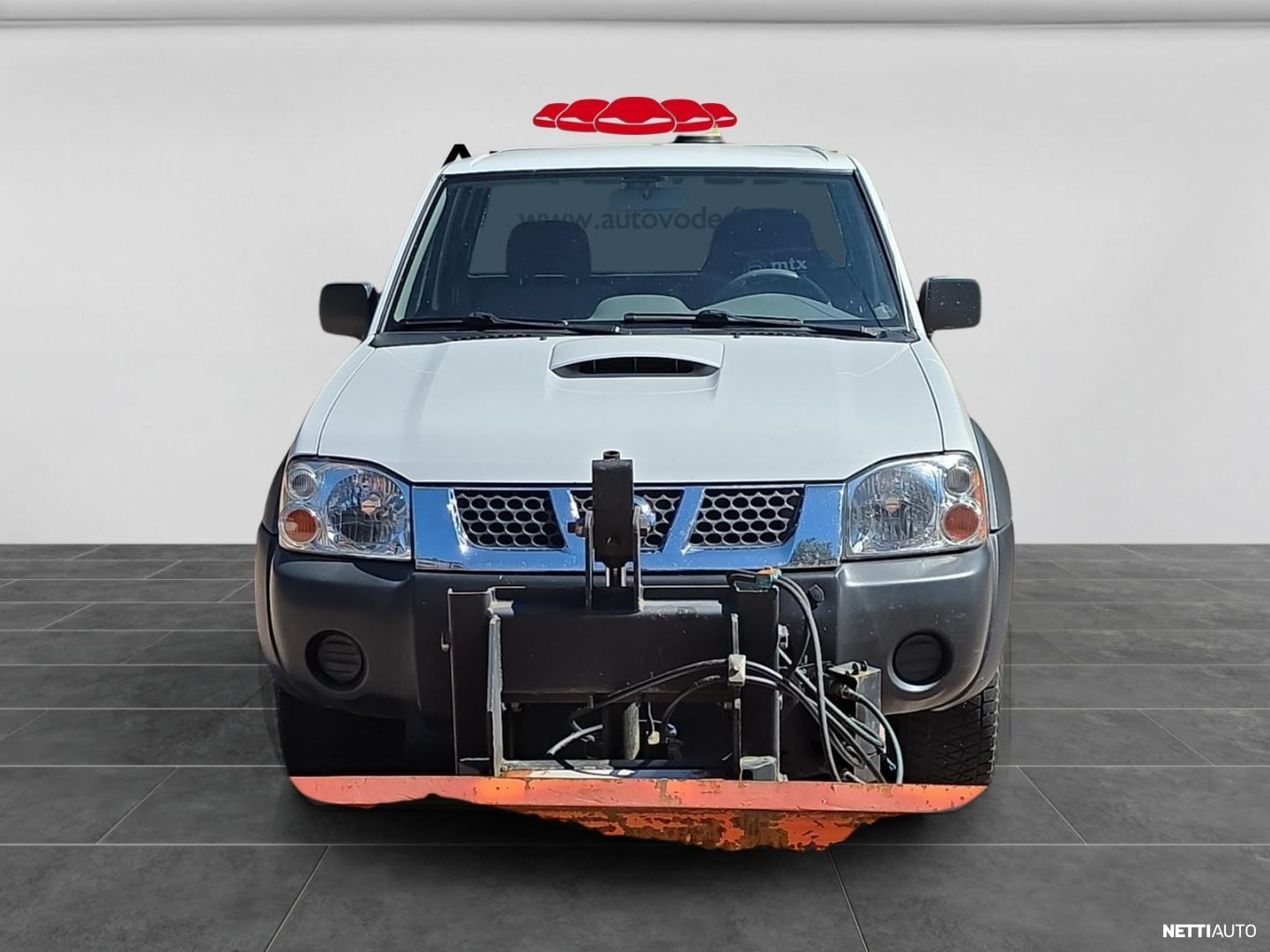Nissan King Cab 2004