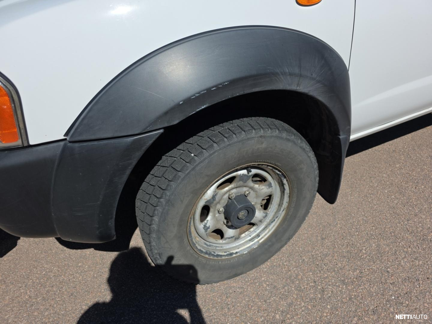 Nissan King Cab 2004
