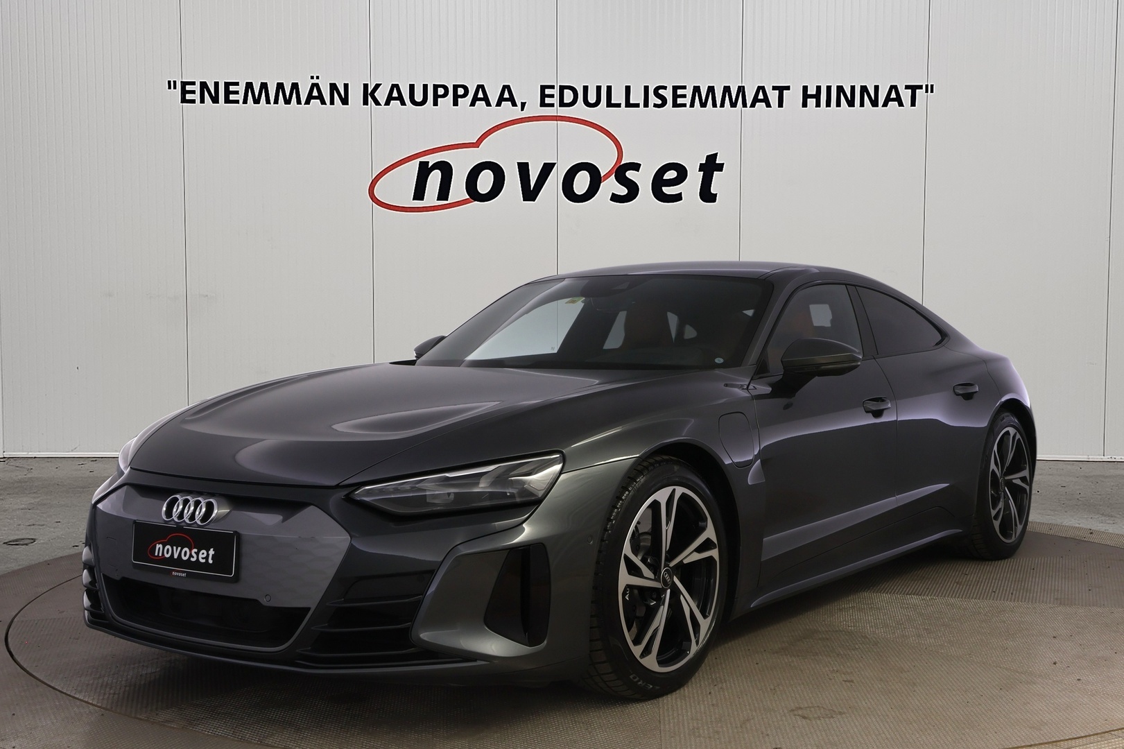 AUDI e-tron GT 2023