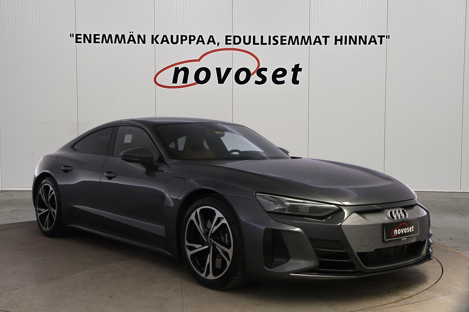 AUDI e-tron GT 2023