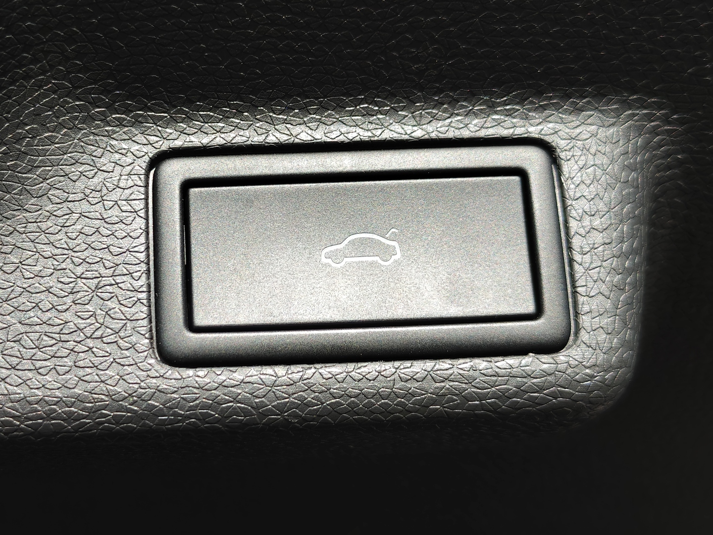 VOLKSWAGEN ID. BUZZ 2023