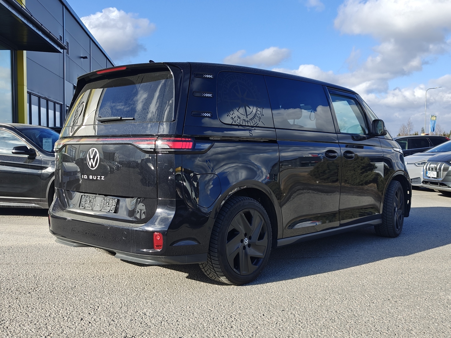 VOLKSWAGEN ID. BUZZ 2023