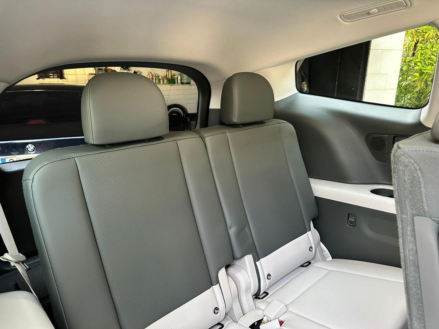 HYUNDAI IONIQ 9 13