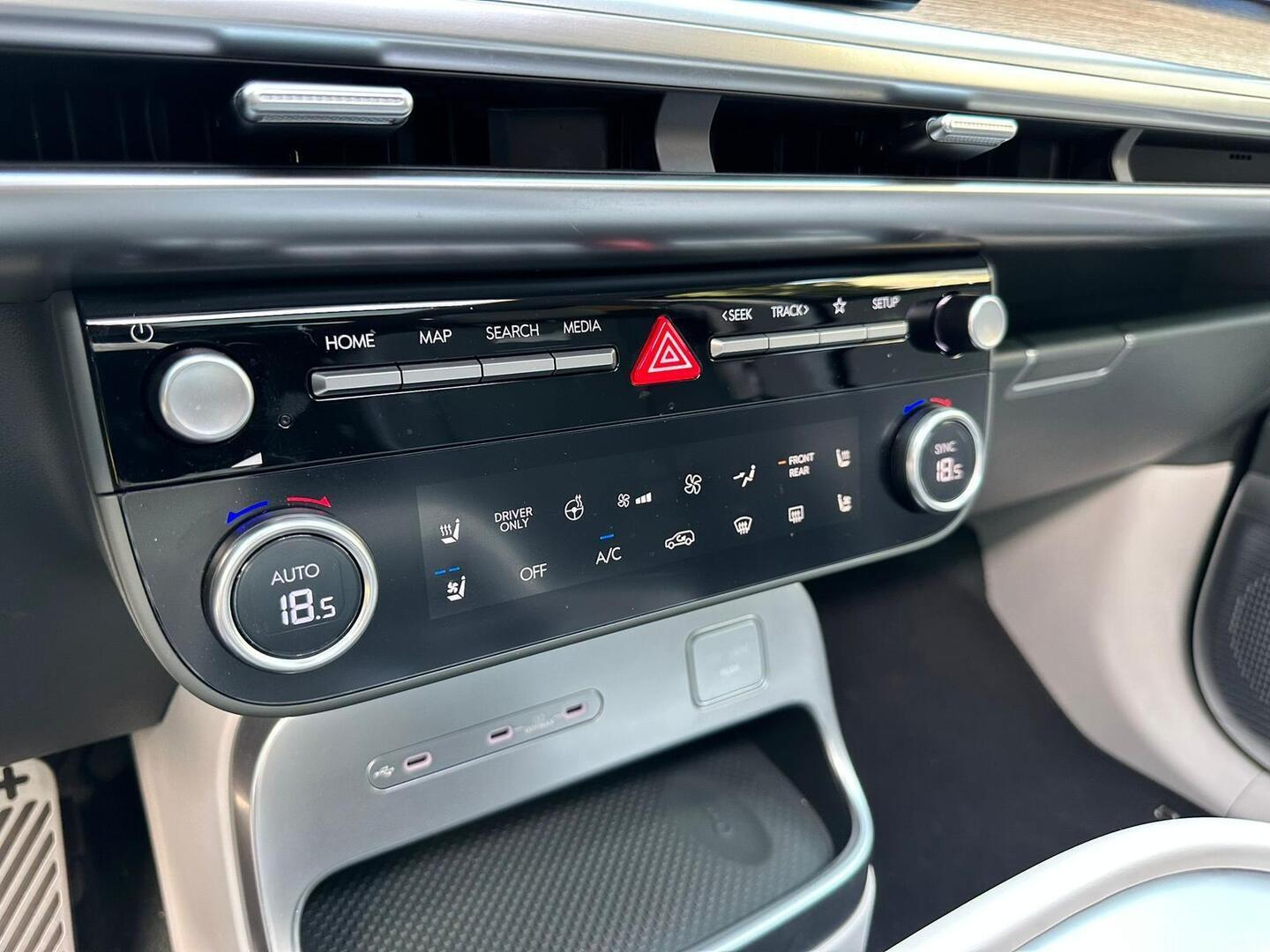 HYUNDAI IONIQ 9 5