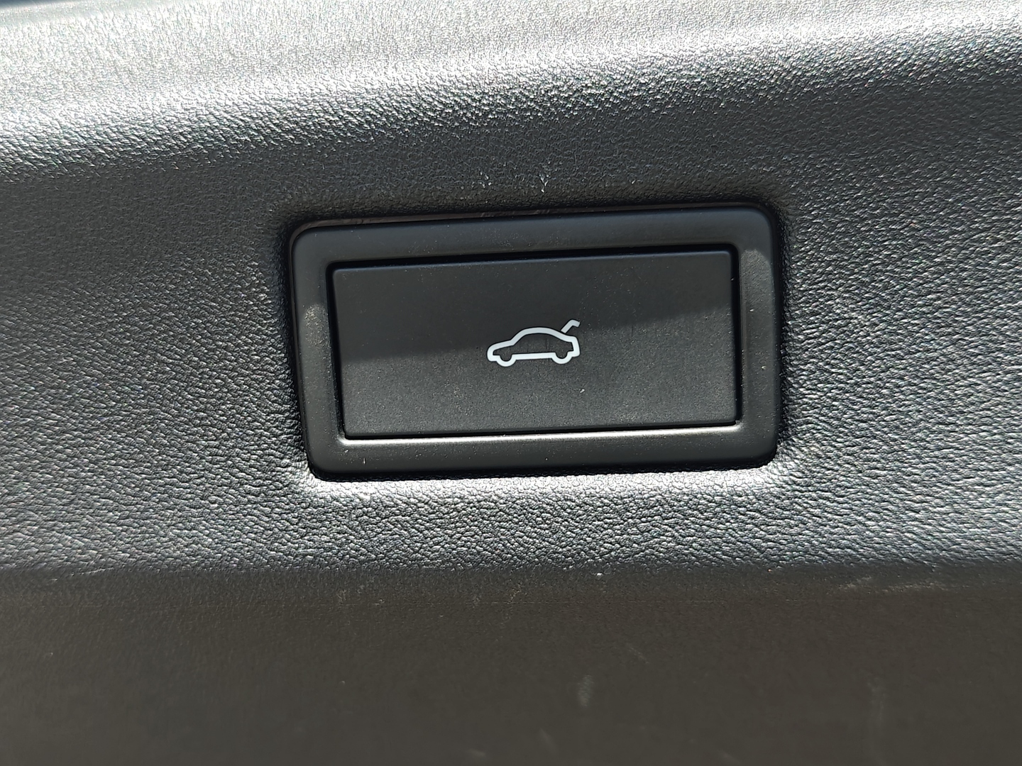 VOLKSWAGEN ID.7 2025