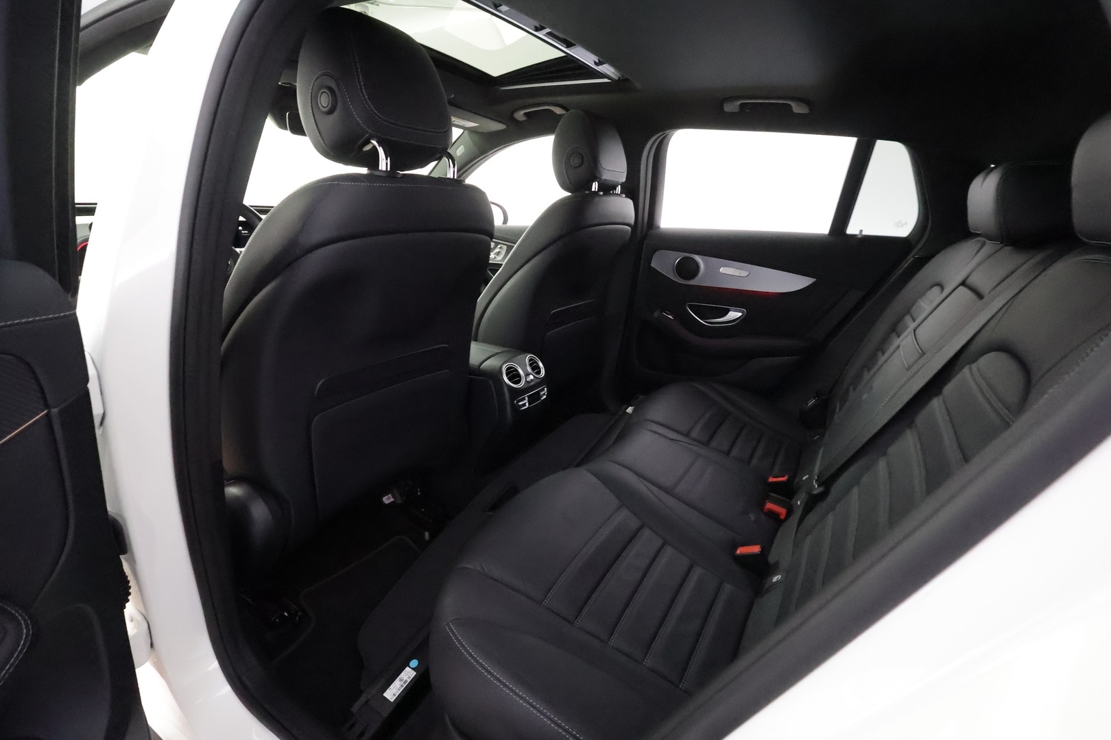 MERCEDES-BENZ EQC 2022