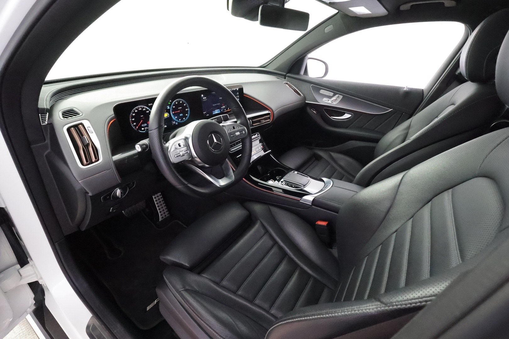 MERCEDES-BENZ EQC 2022
