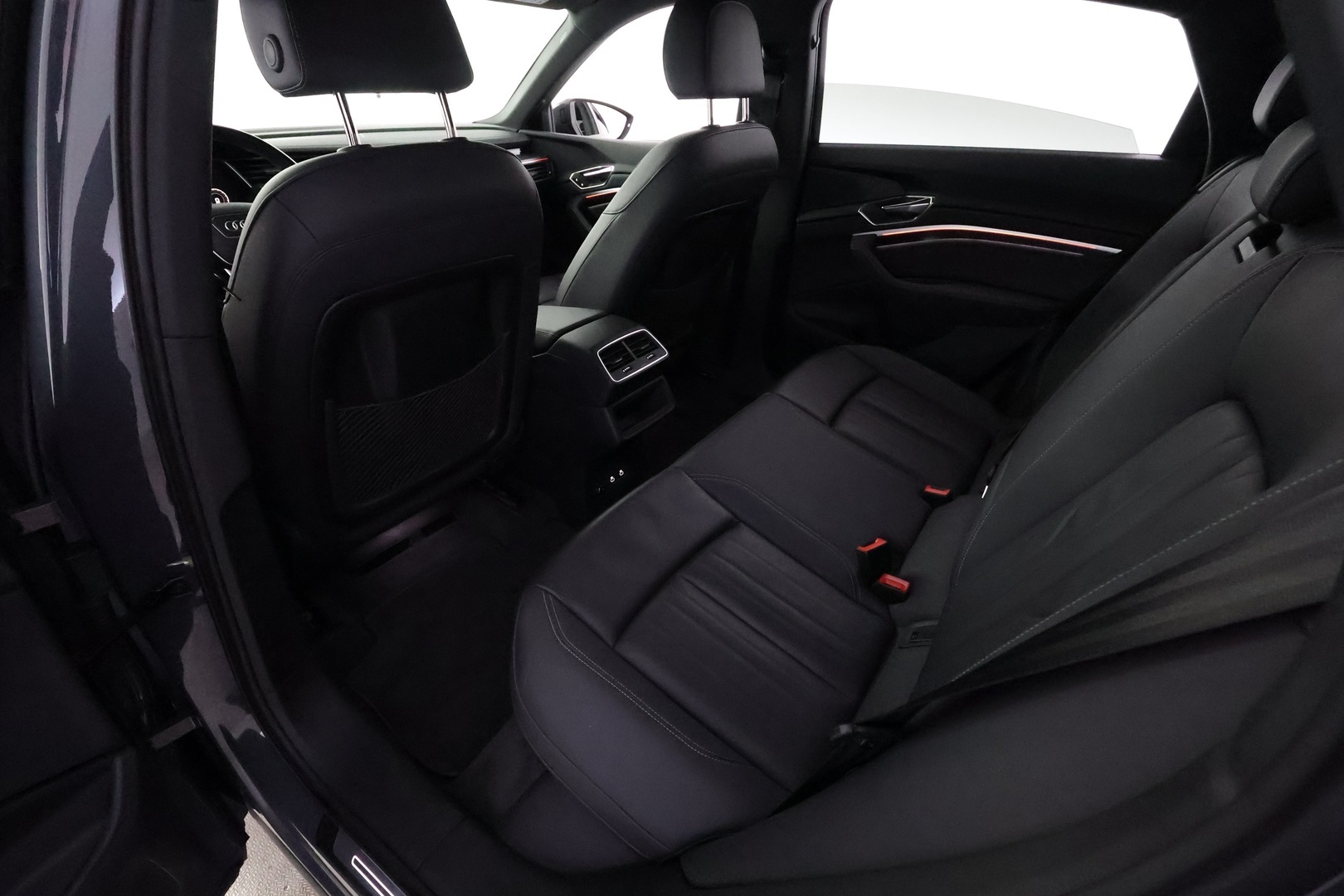 AUDI Q8 E-TRON 2024