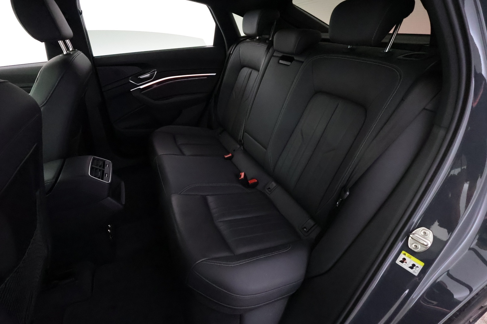 AUDI Q8 E-TRON 2024