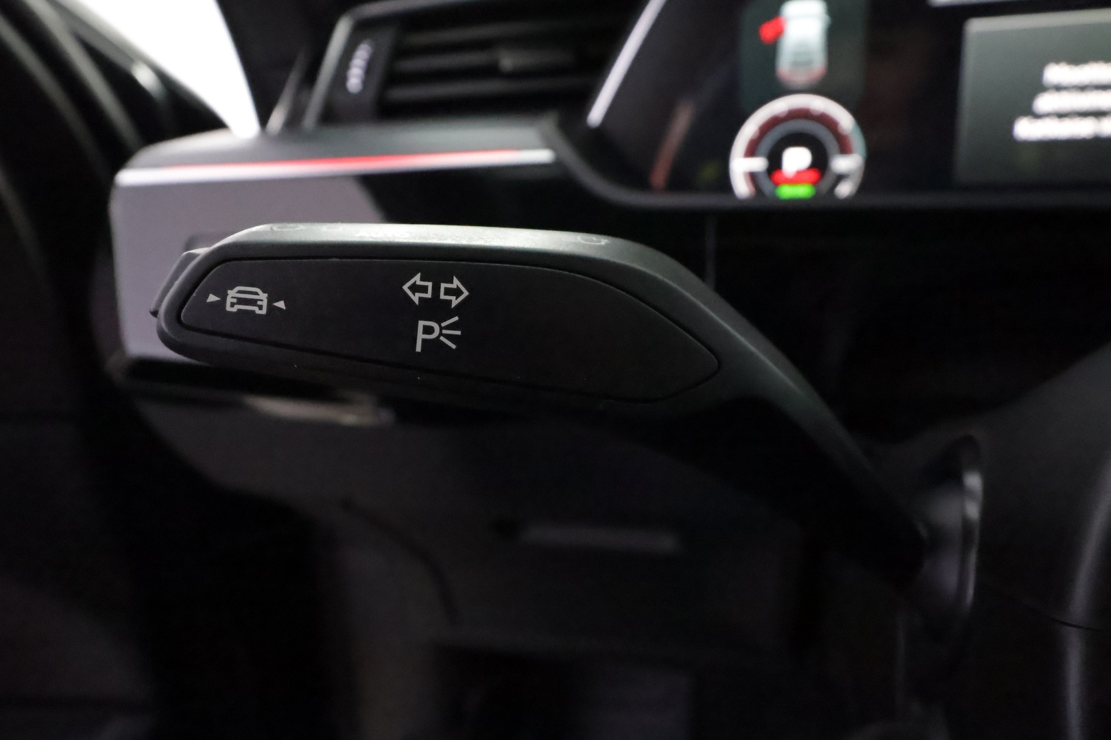 AUDI Q8 E-TRON 2024