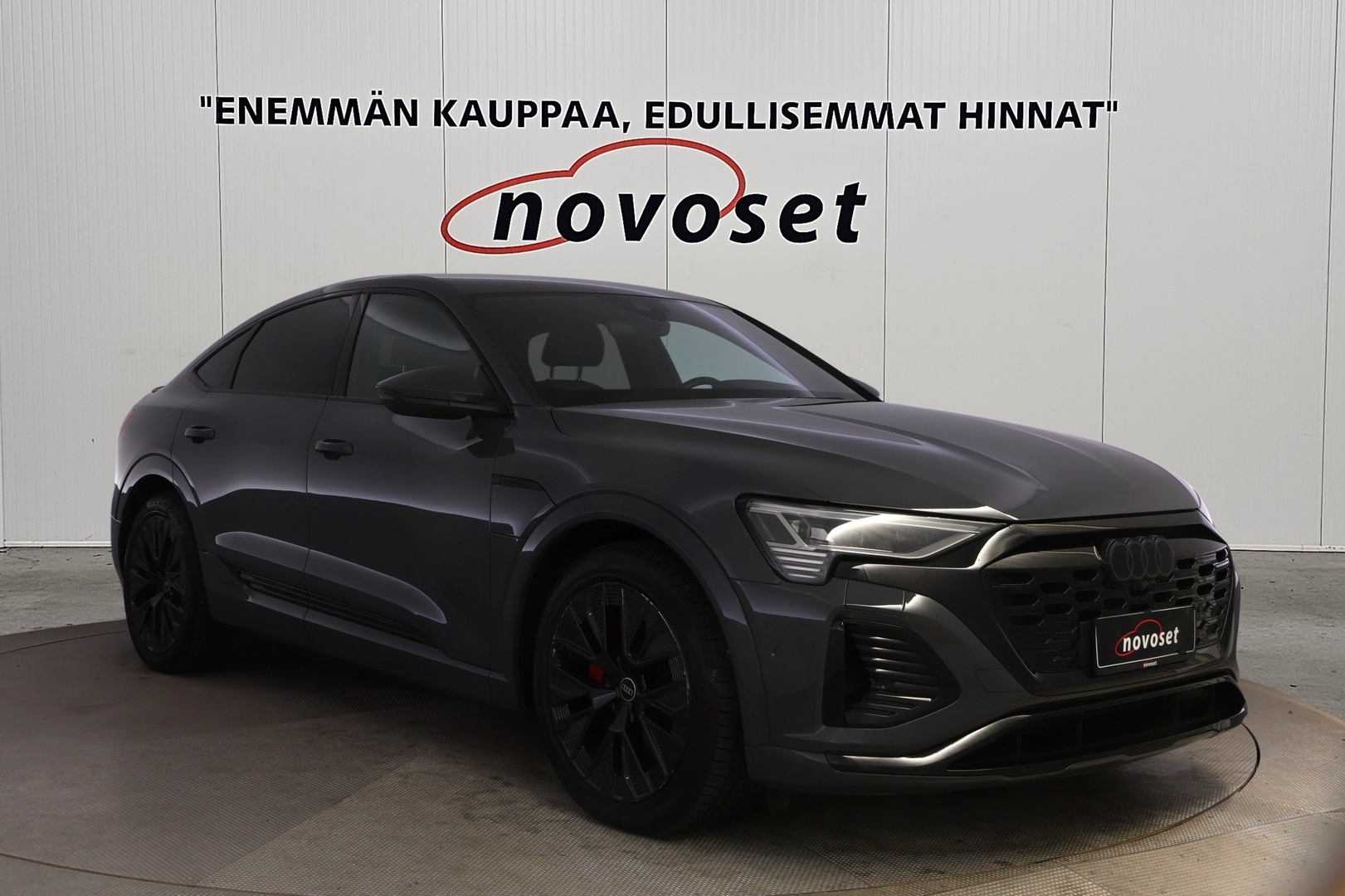 AUDI Q8 E-TRON 2024