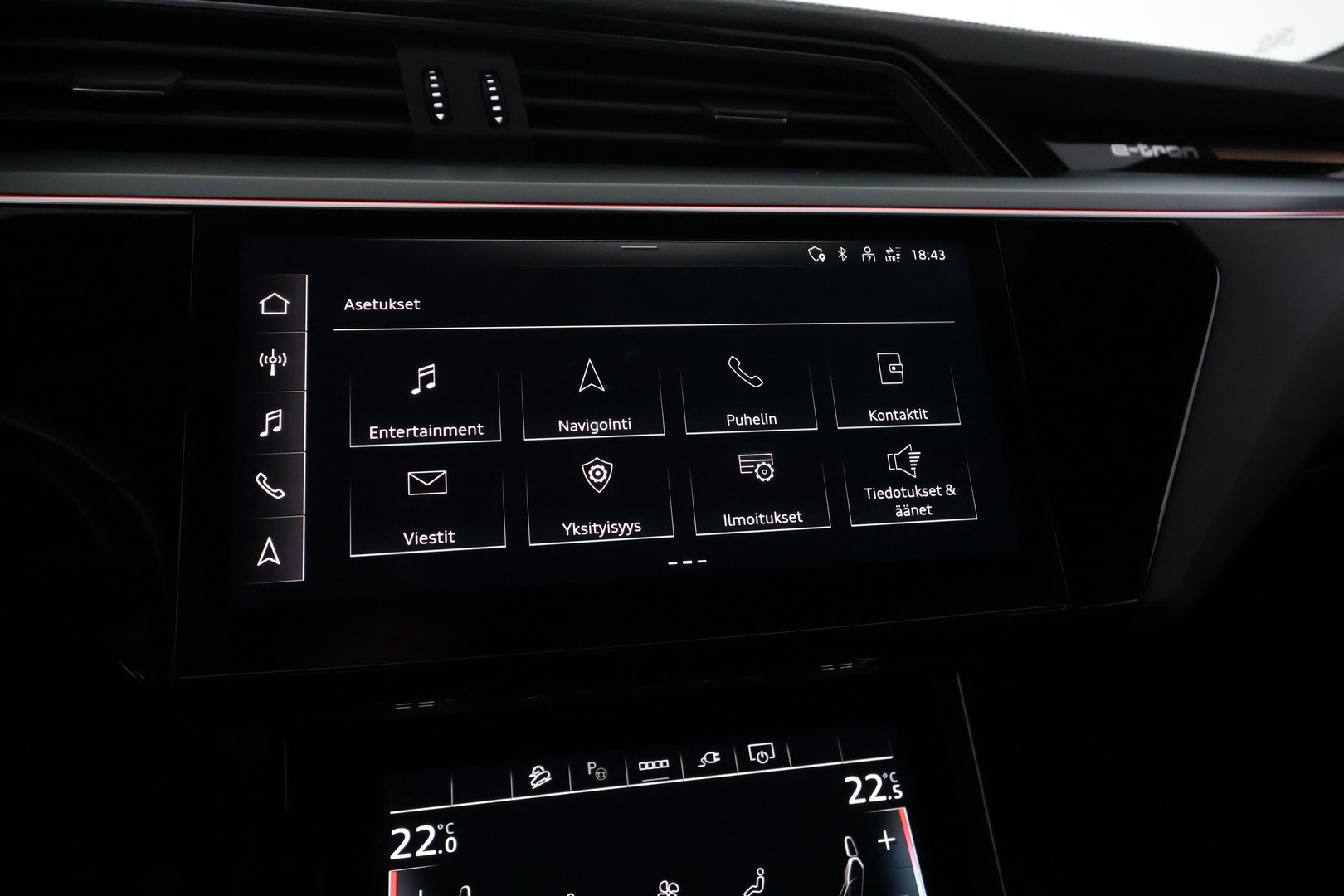 AUDI Q8 E-TRON 2024