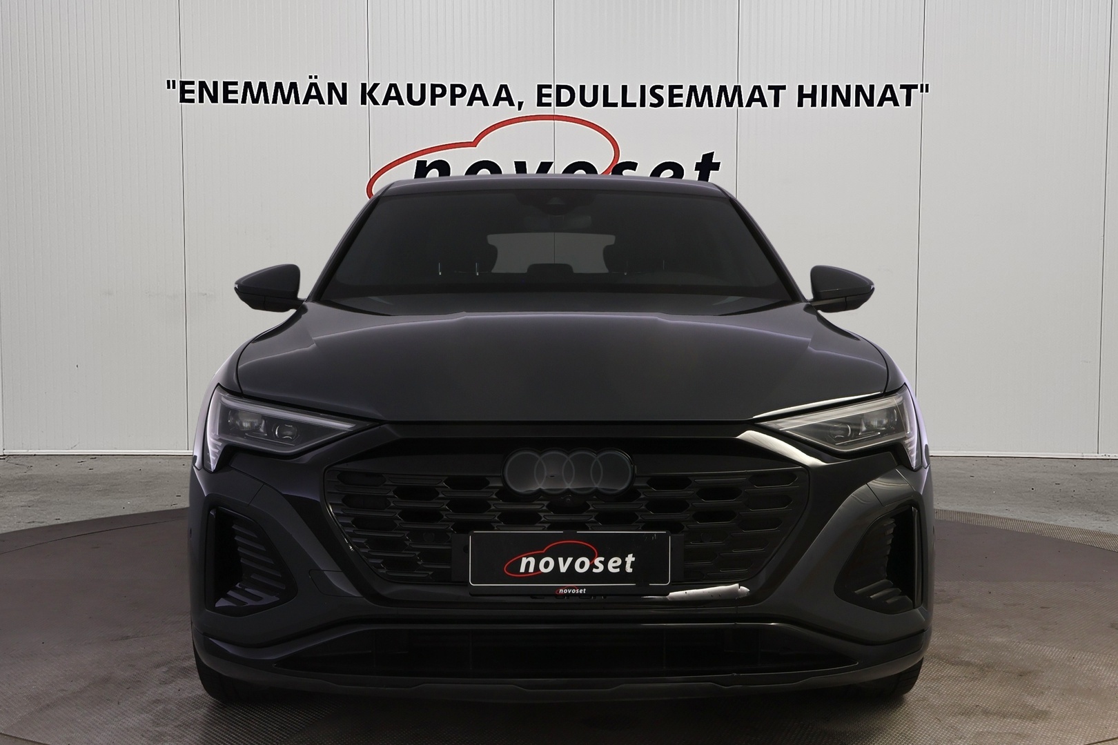AUDI Q8 E-TRON 2024