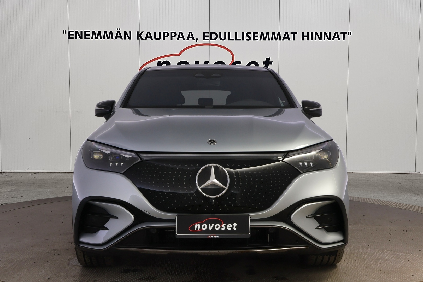 MERCEDES-BENZ EQE SUV 2025