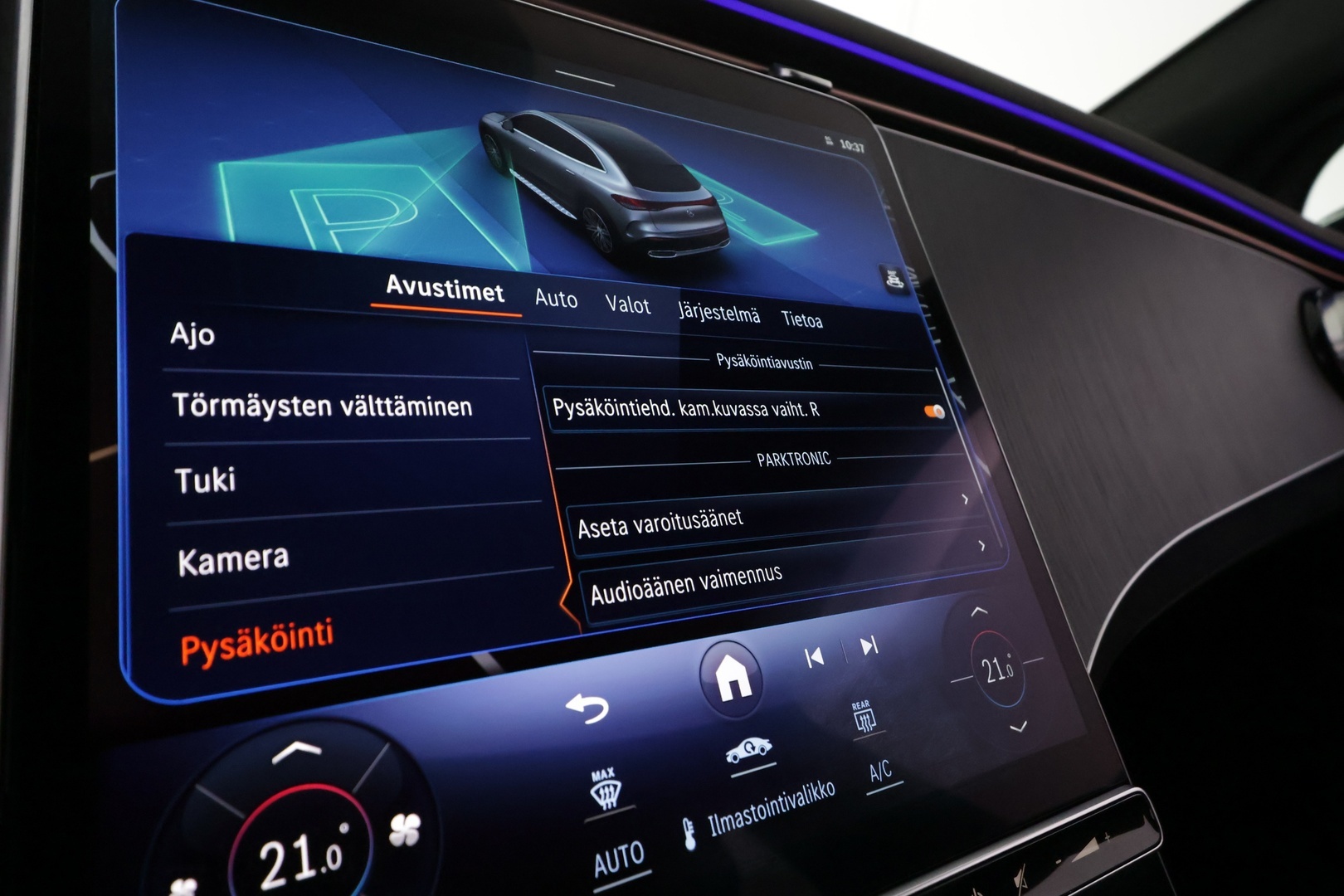 MERCEDES-BENZ EQE SUV 2025