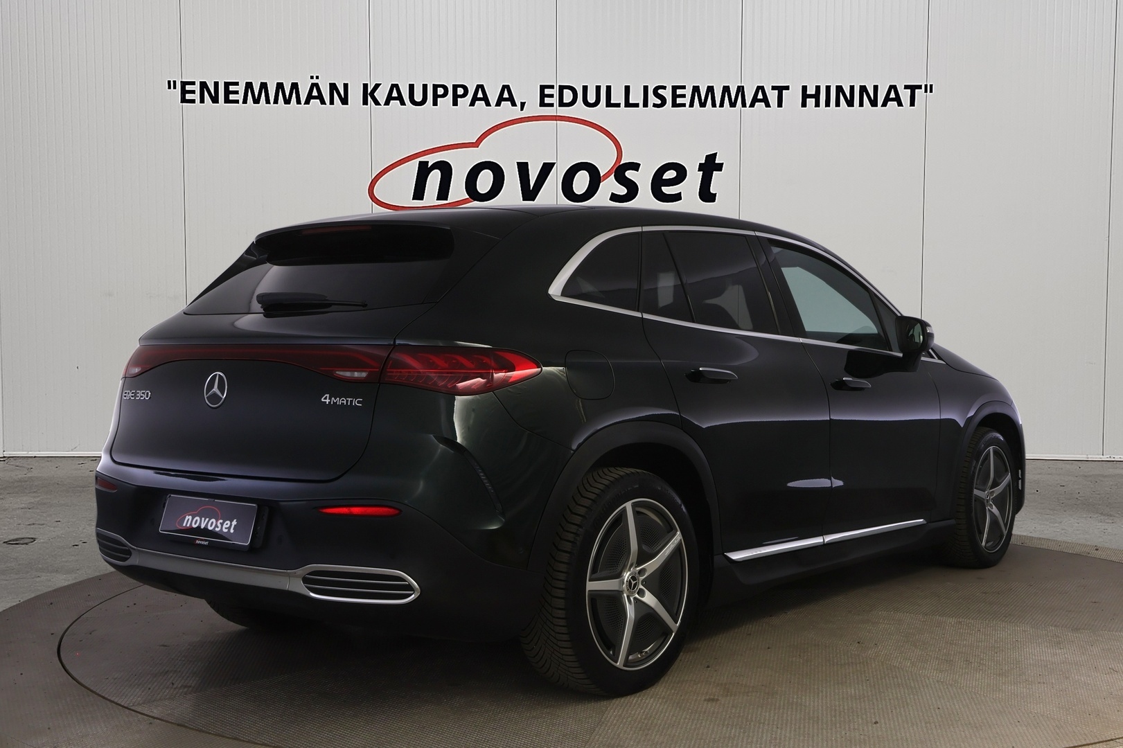 MERCEDES-BENZ EQE SUV 2025