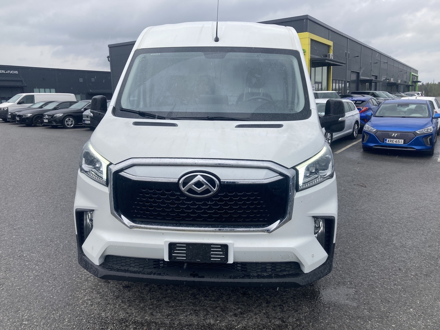 MAXUS e-Deliver 9 2024