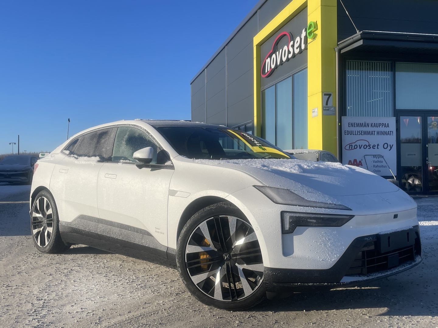 POLESTAR 4 2025