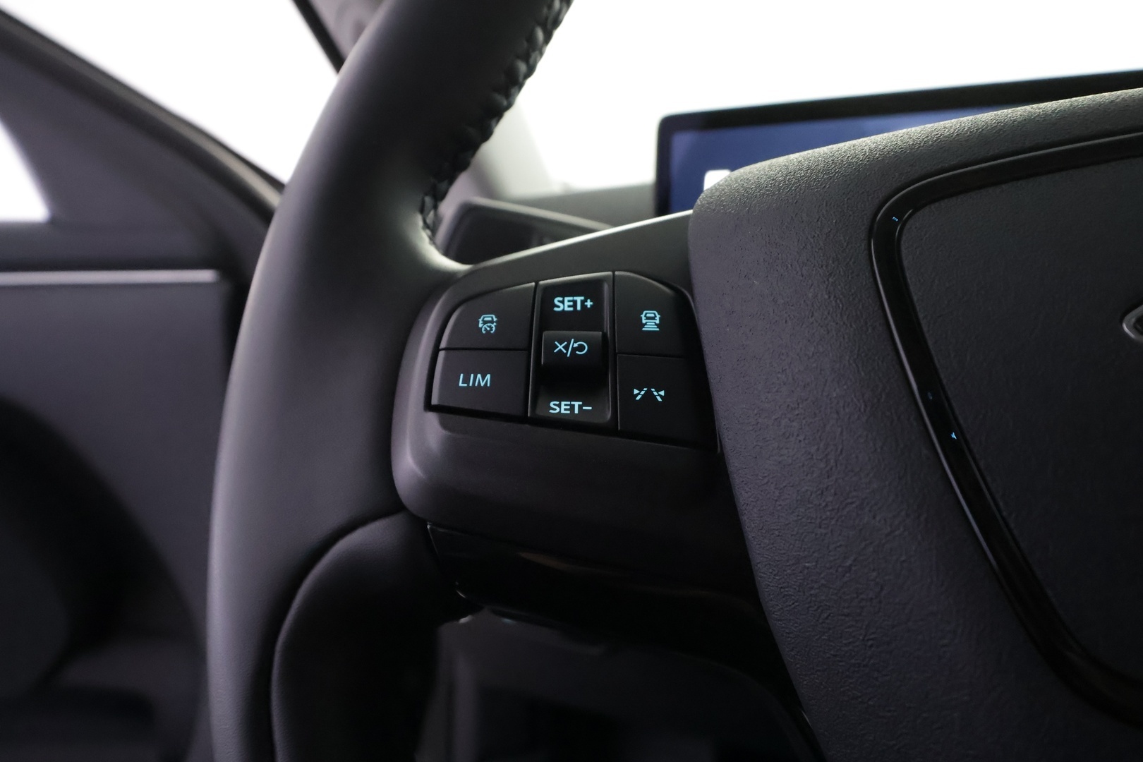 FORD Mustang Mach-E 2023