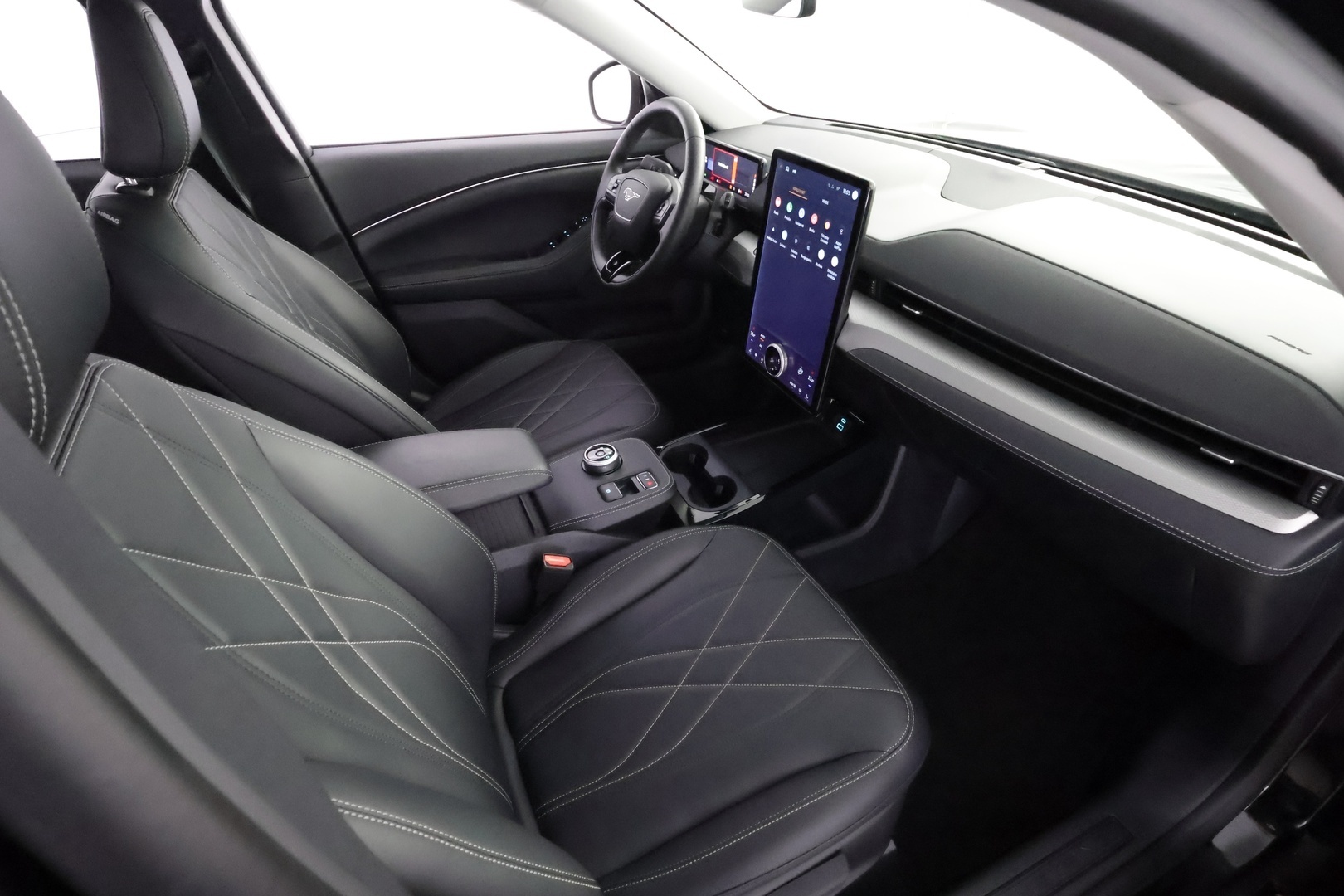 FORD Mustang Mach-E 2023