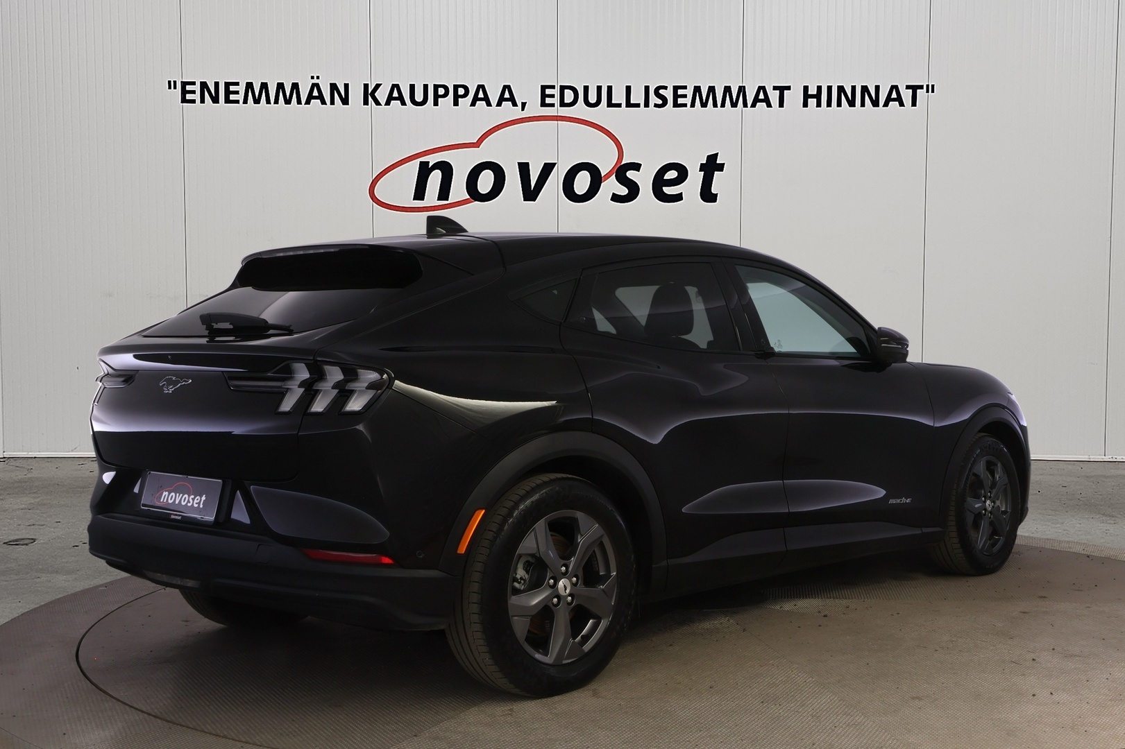 FORD Mustang Mach-E 2023