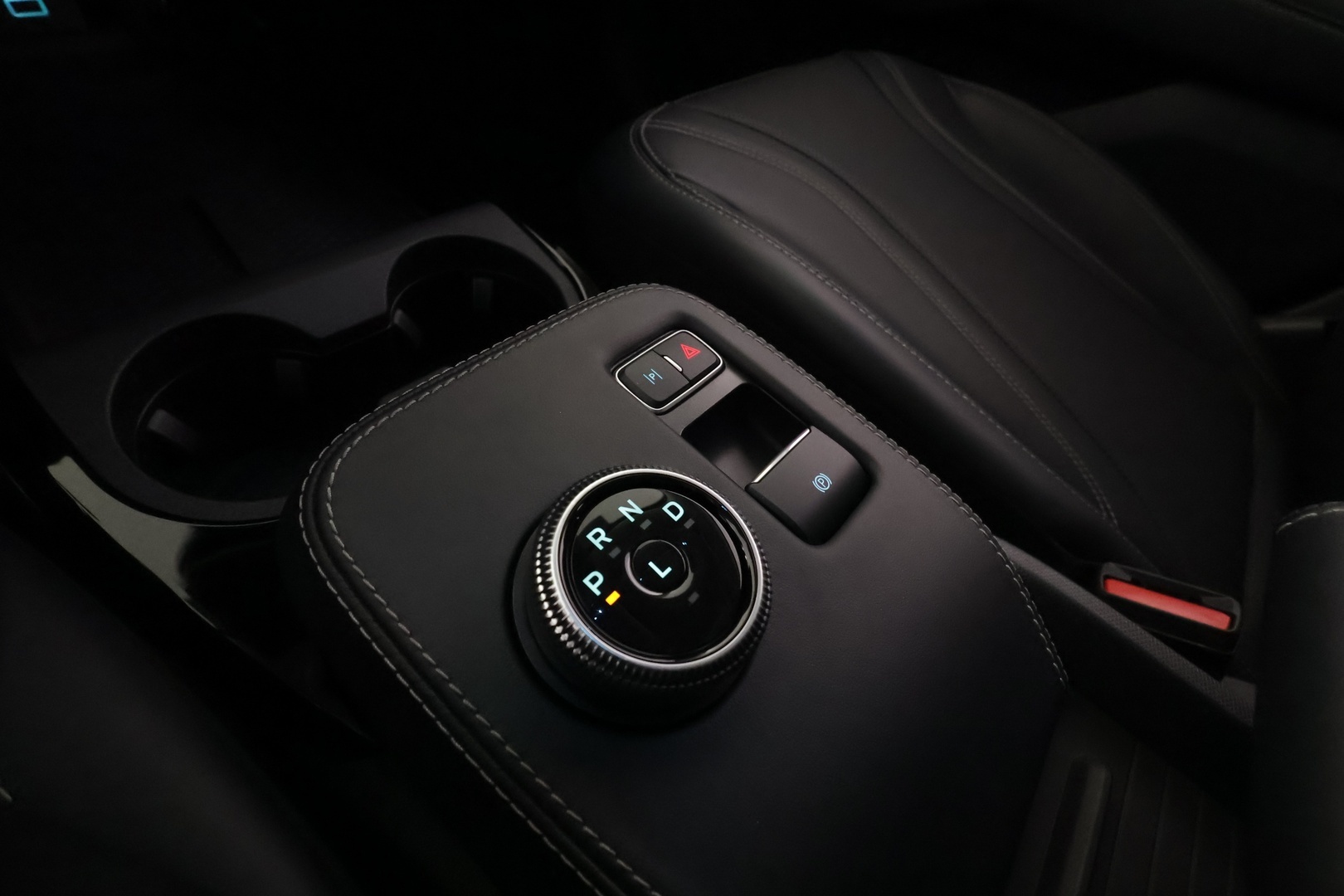 FORD Mustang Mach-E 2023