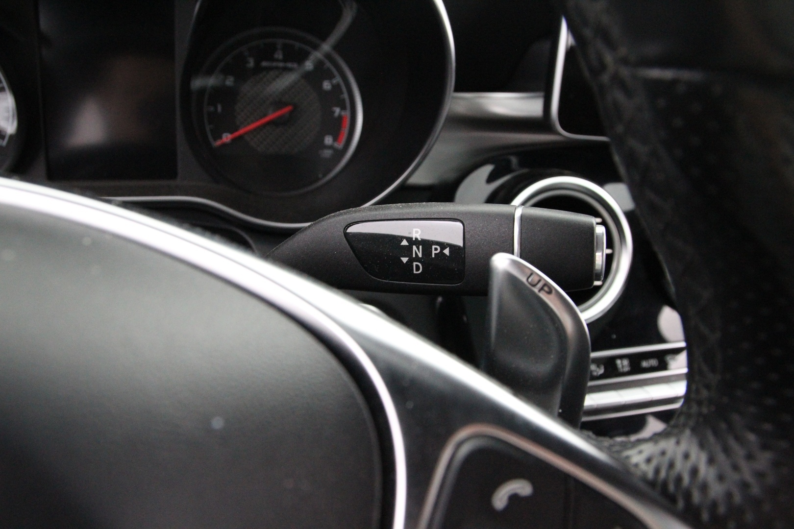 MERCEDES-BENZ C 63 AMG 2017