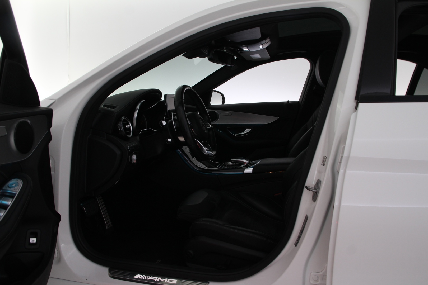 MERCEDES-BENZ C 63 AMG 2017