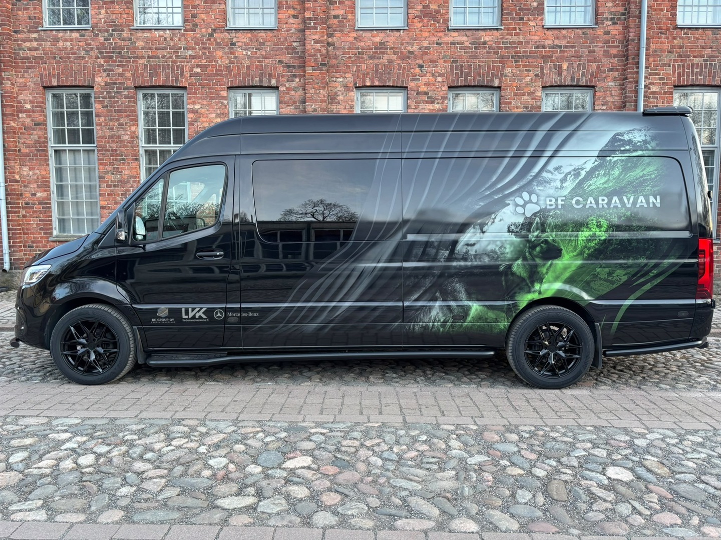 MERCEDES-BENZ Sprinter 2023